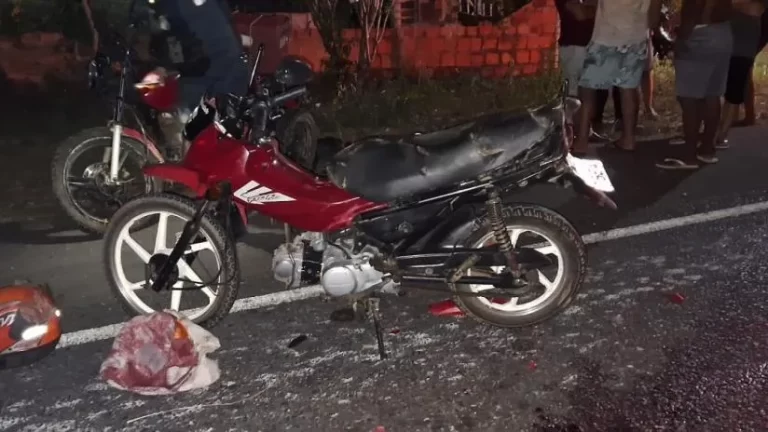 Motociclista morre após colisão entre duas motos e um carro na rodovia SE-230